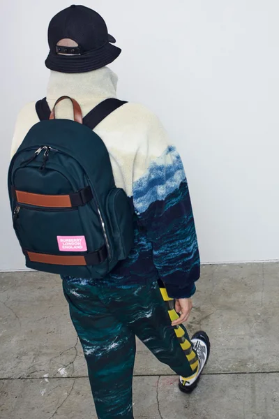Look 34